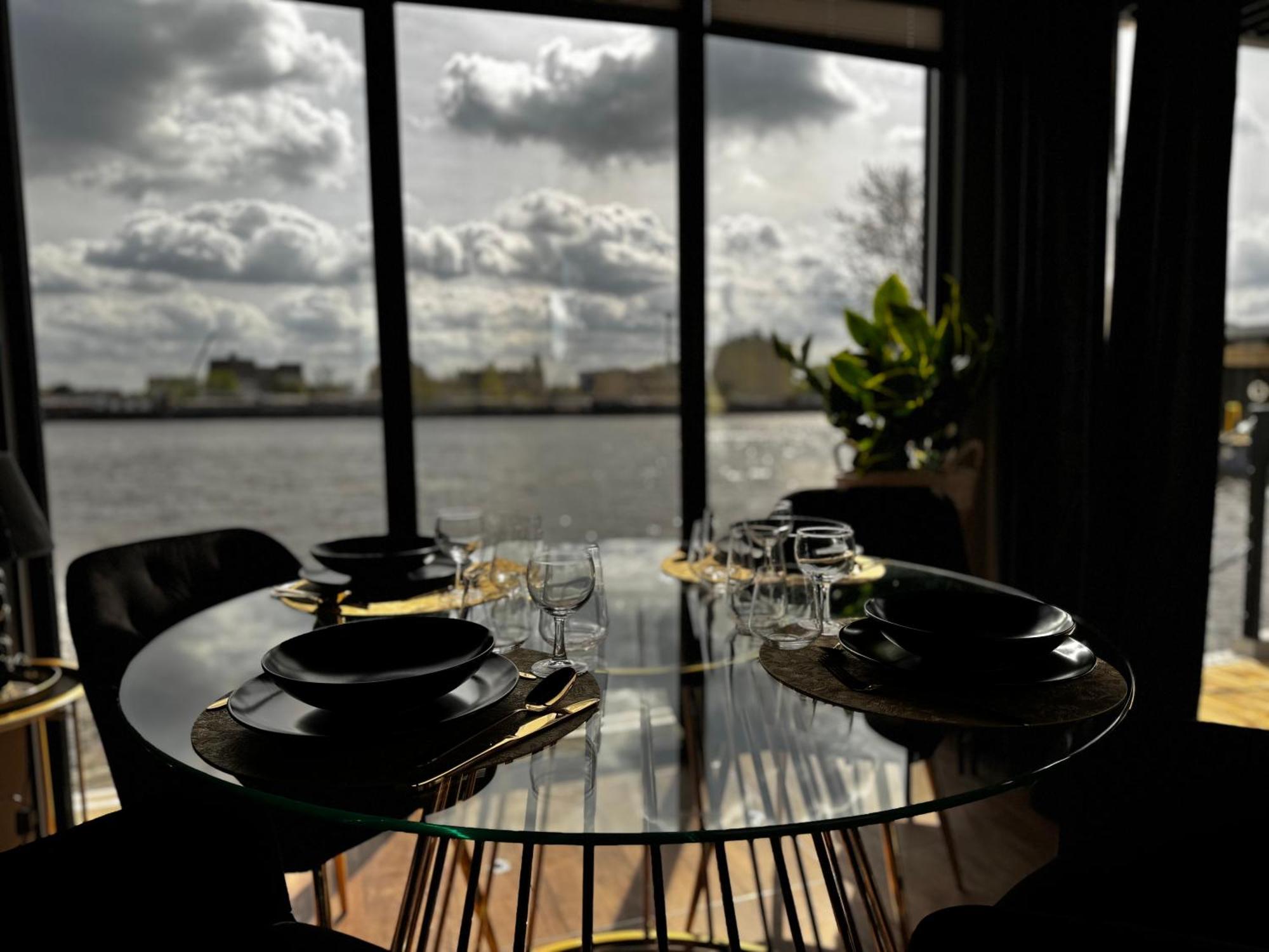 Houseboat Energyapart Szczecin Exterior photo