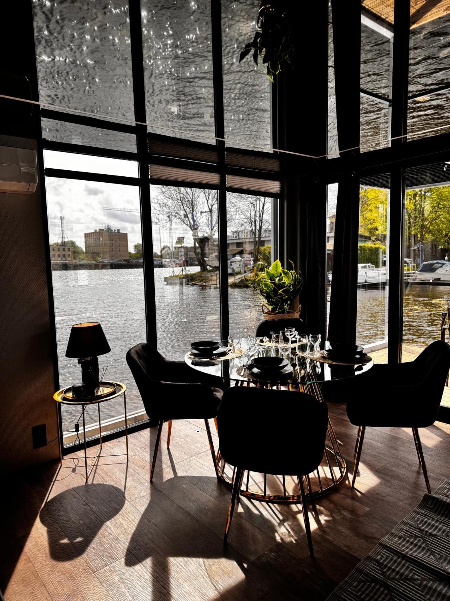 Houseboat Energyapart Szczecin Exterior photo