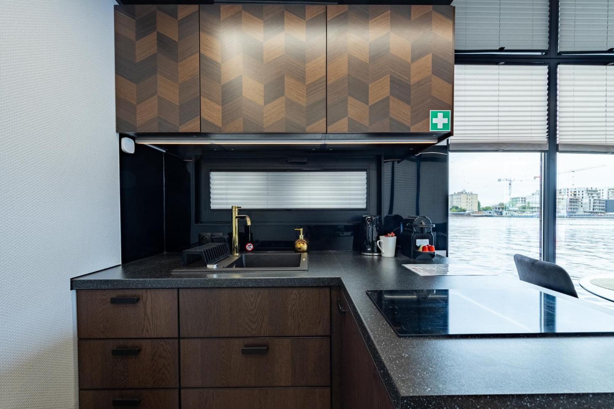 Houseboat Energyapart Szczecin Exterior photo