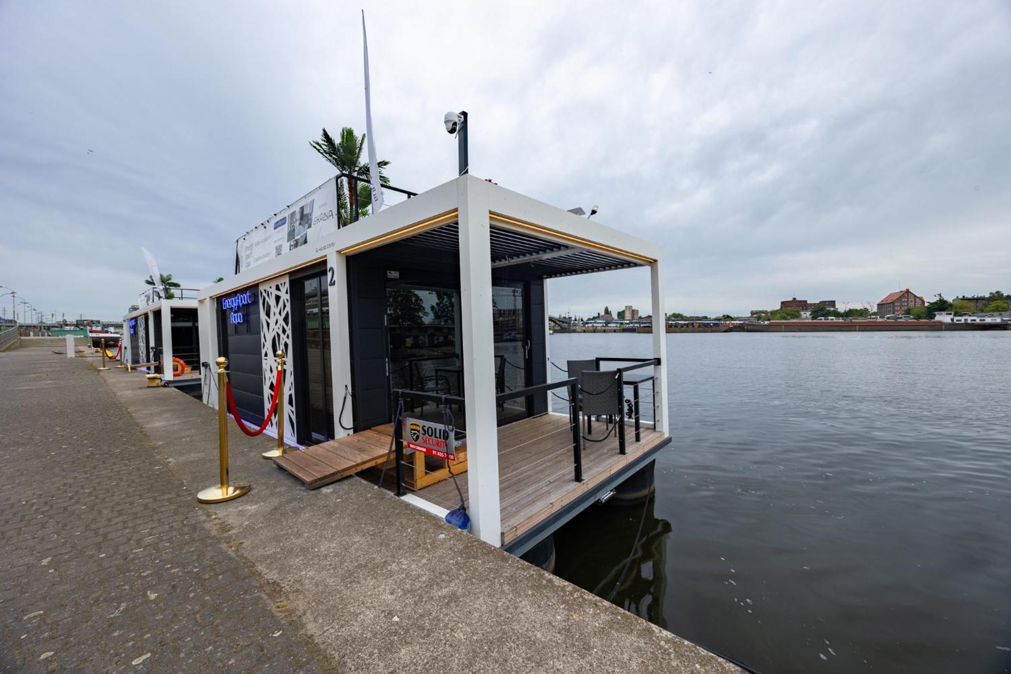 Houseboat Energyapart Szczecin Exterior photo